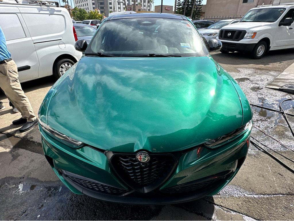 2024 Alfa Romeo Tonale Veloce photo 2