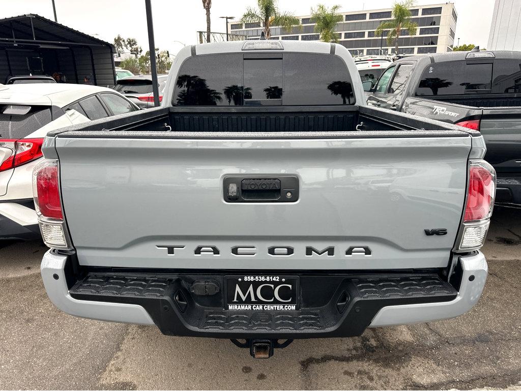 2020 Toyota Tacoma TRD Sport Double Cab V6 photo 2