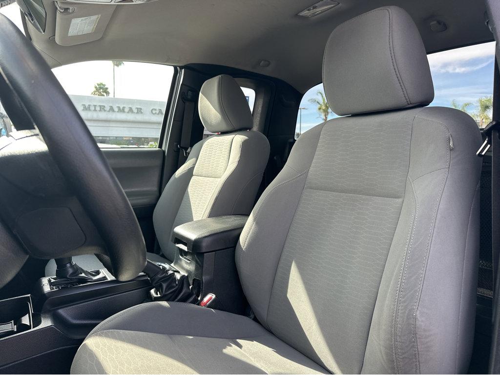 2019 Toyota Tacoma SR photo 4
