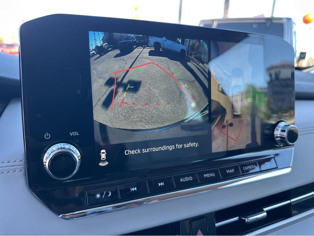 2023 Mitsubishi Outlander PHEV SEL S-AWC photo 4