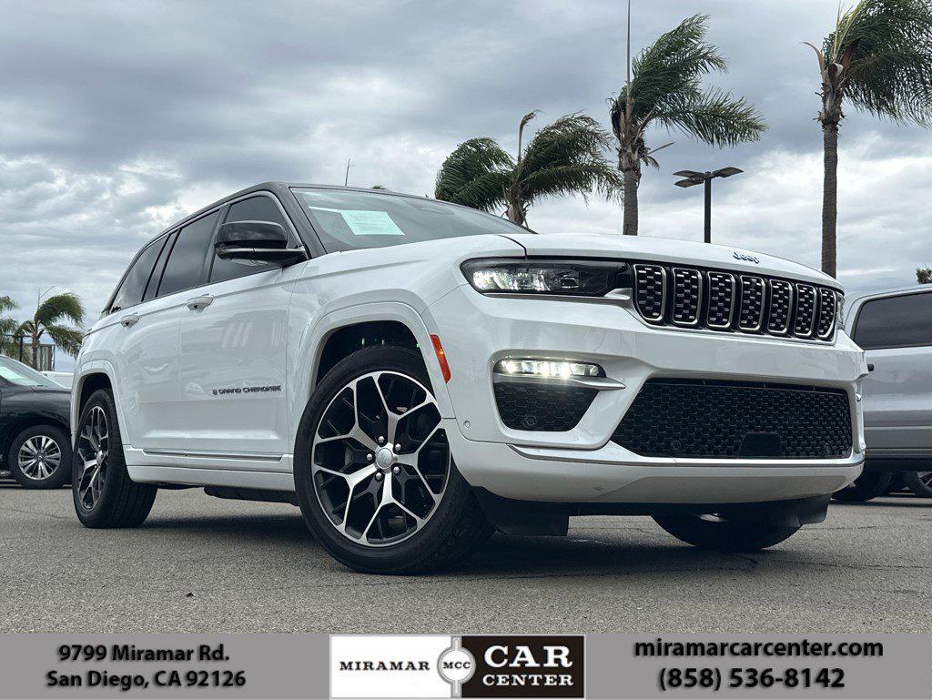 2022 Jeep Grand Cherokee 4xe Summit Reserve's photo