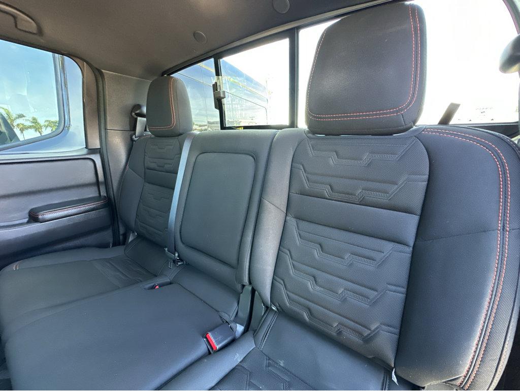 Nissan Frontier photo 9