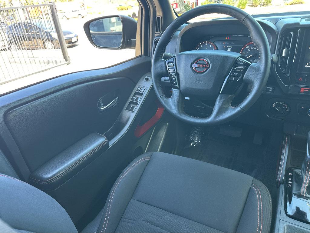 Nissan Frontier photo 19