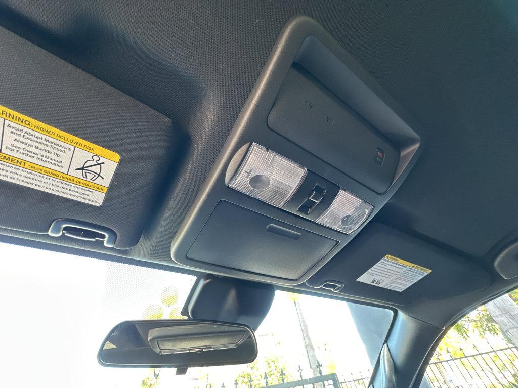 Nissan Frontier photo 25