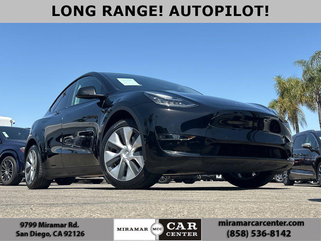 2022 Tesla Model Y Long Range Dual Motor All-Wheel Drive's photo