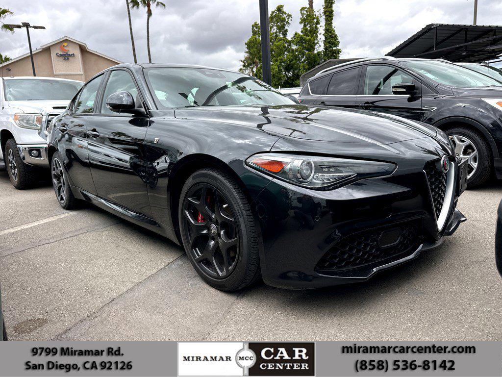 2023 Alfa Romeo Giulia Ti RWD's photo
