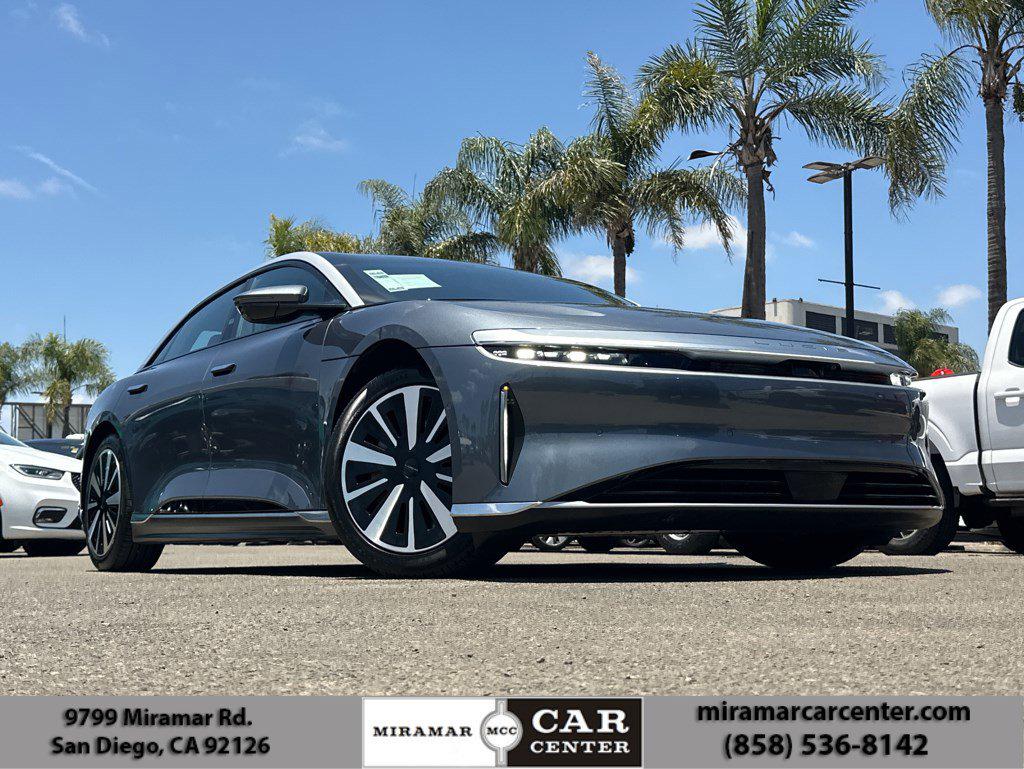 2024 Lucid Air Touring's photo