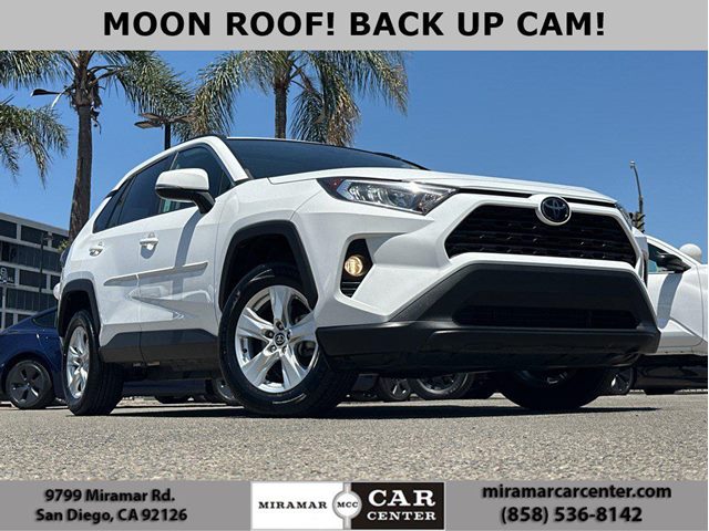 Super White 2021 Toyota RAV4 SUV / Crossover Front-Wheel Drive Automatic