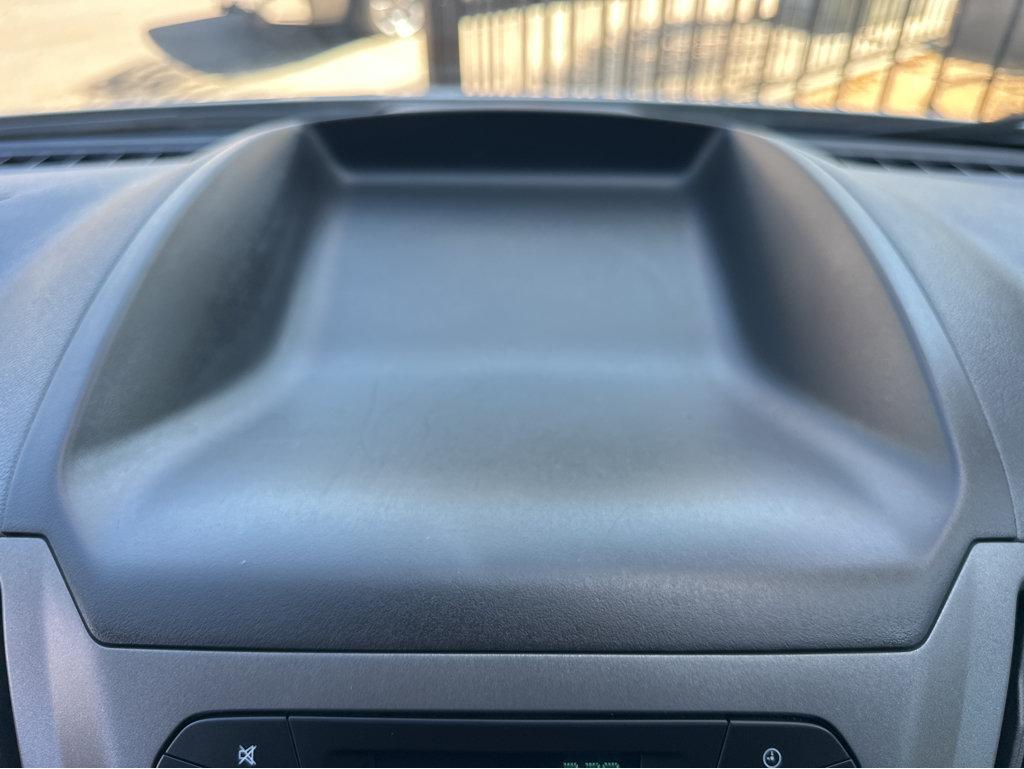 Ford Transit photo 26