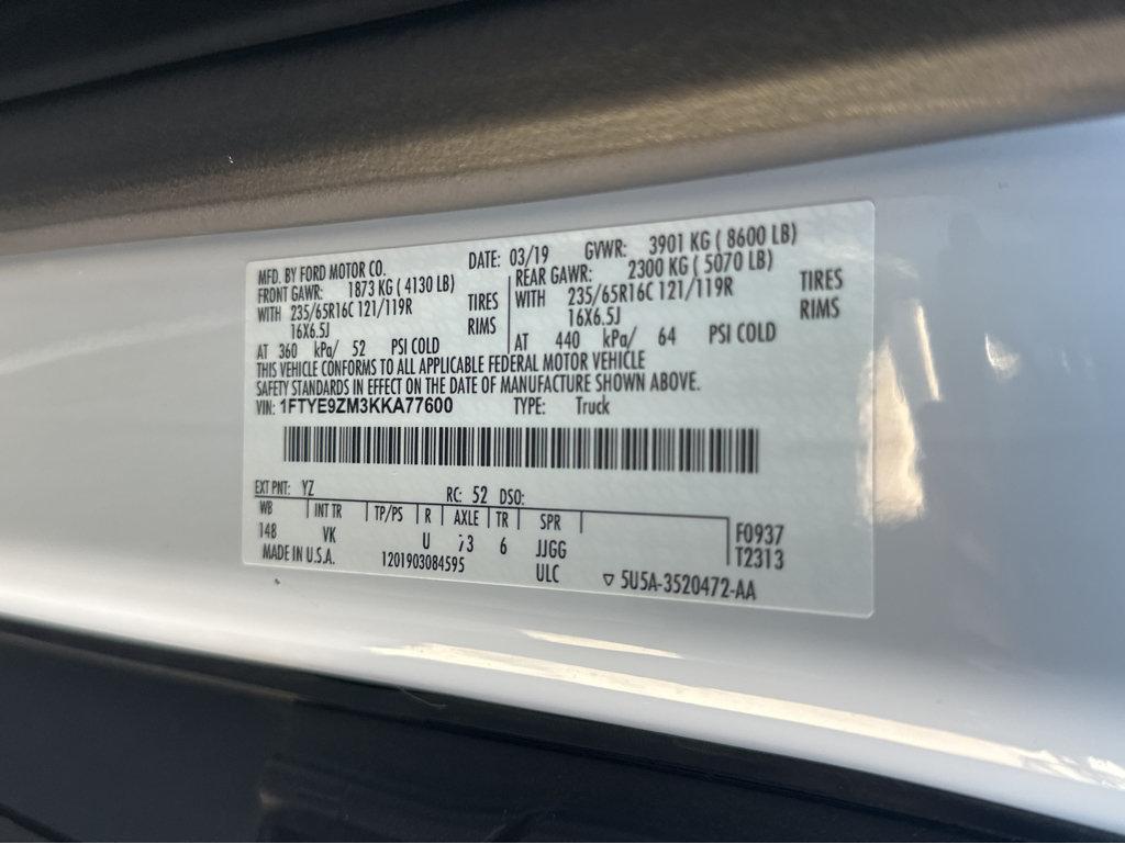 Ford Transit photo 39