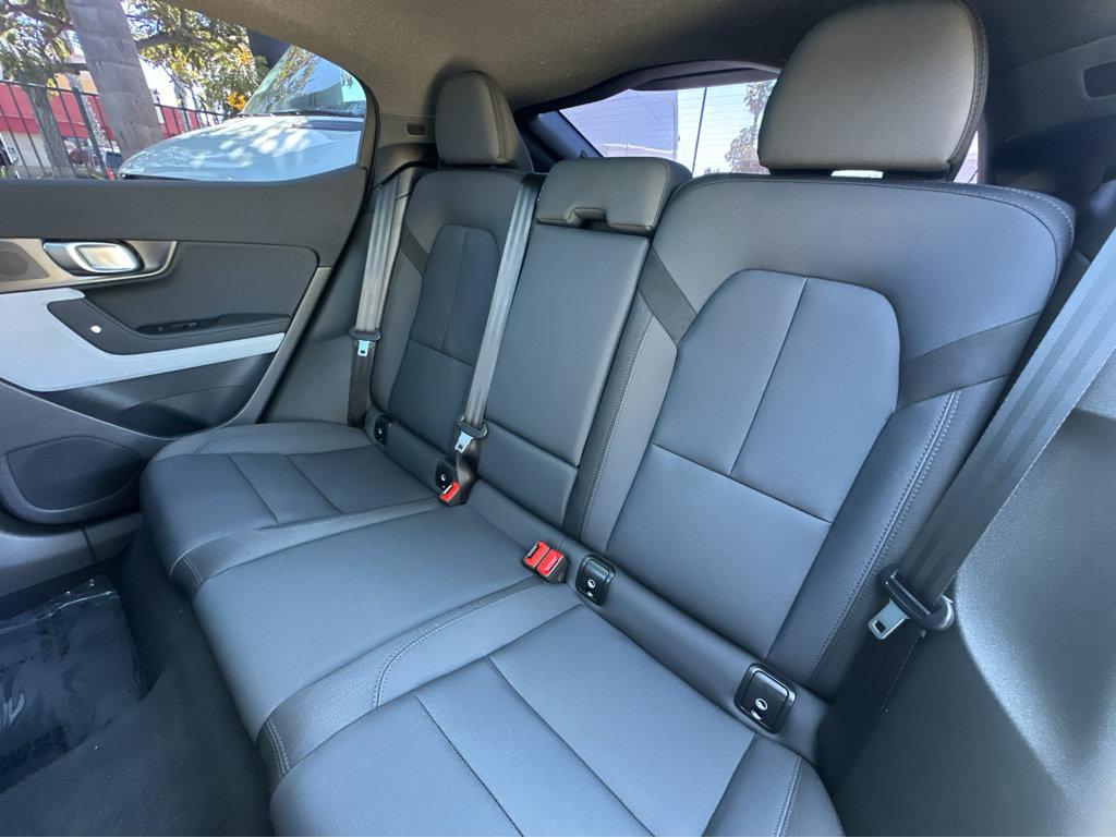 Polestar 2 photo 9