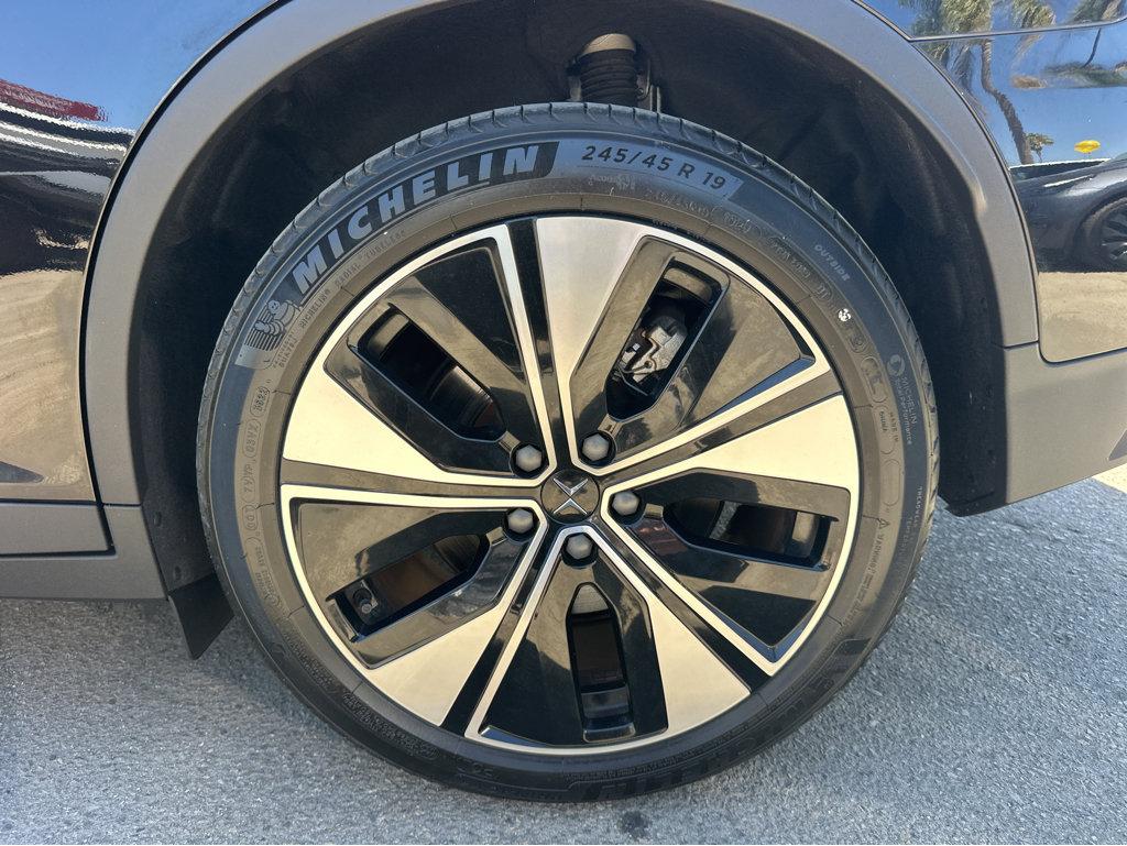 Polestar 2 photo 14