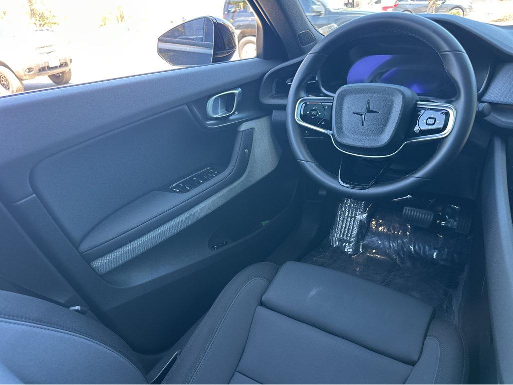 Polestar 2 photo 19