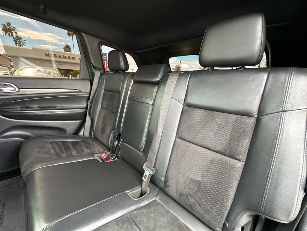 Jeep Grand Cherokee photo 9