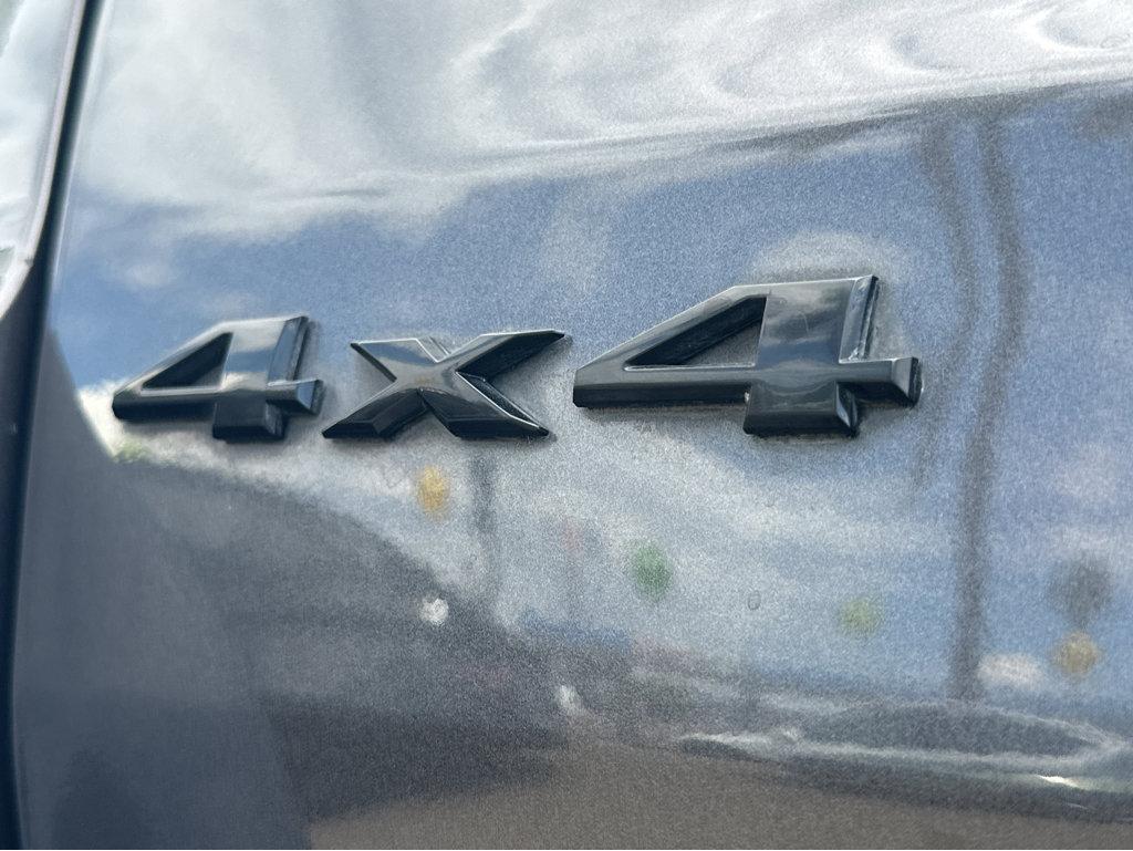Jeep Grand Cherokee photo 39