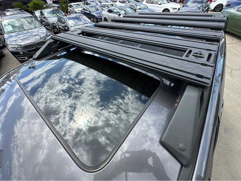 Jeep Grand Cherokee photo 41