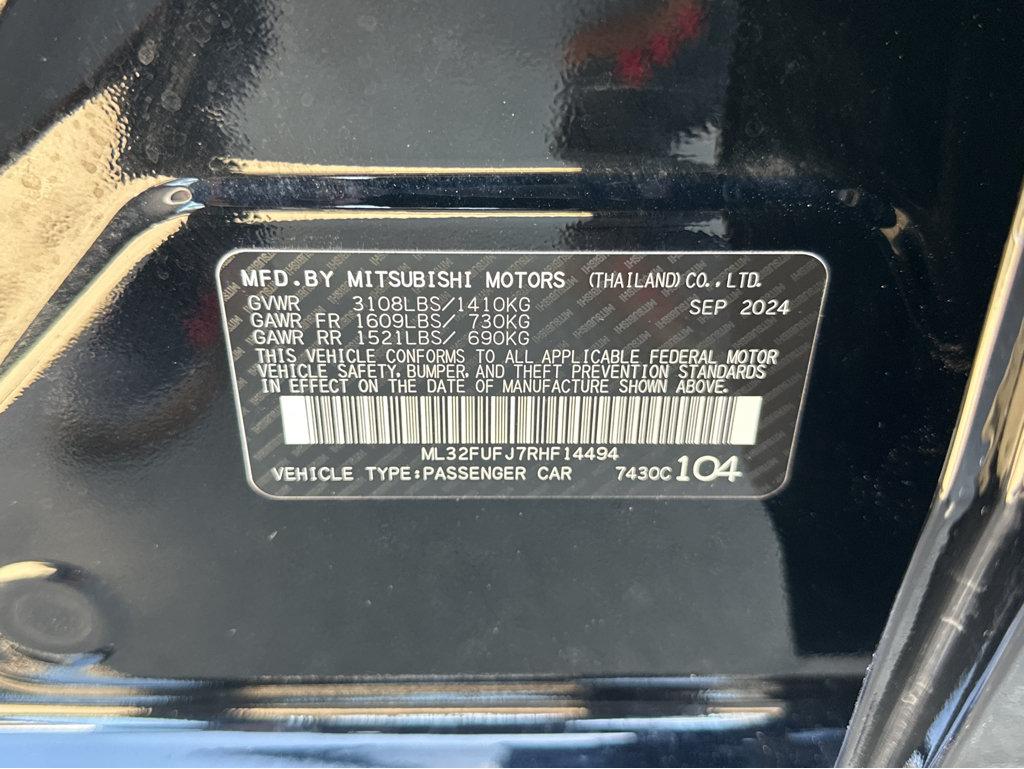 Mitsubishi Mirage G4 photo 39