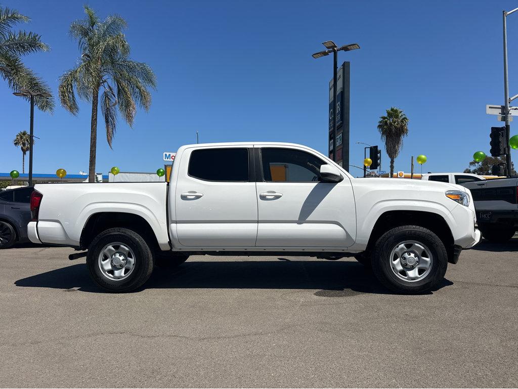 Toyota Tacoma photo 37