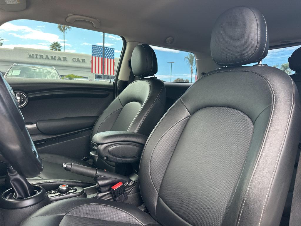 Mini Hardtop photo 7