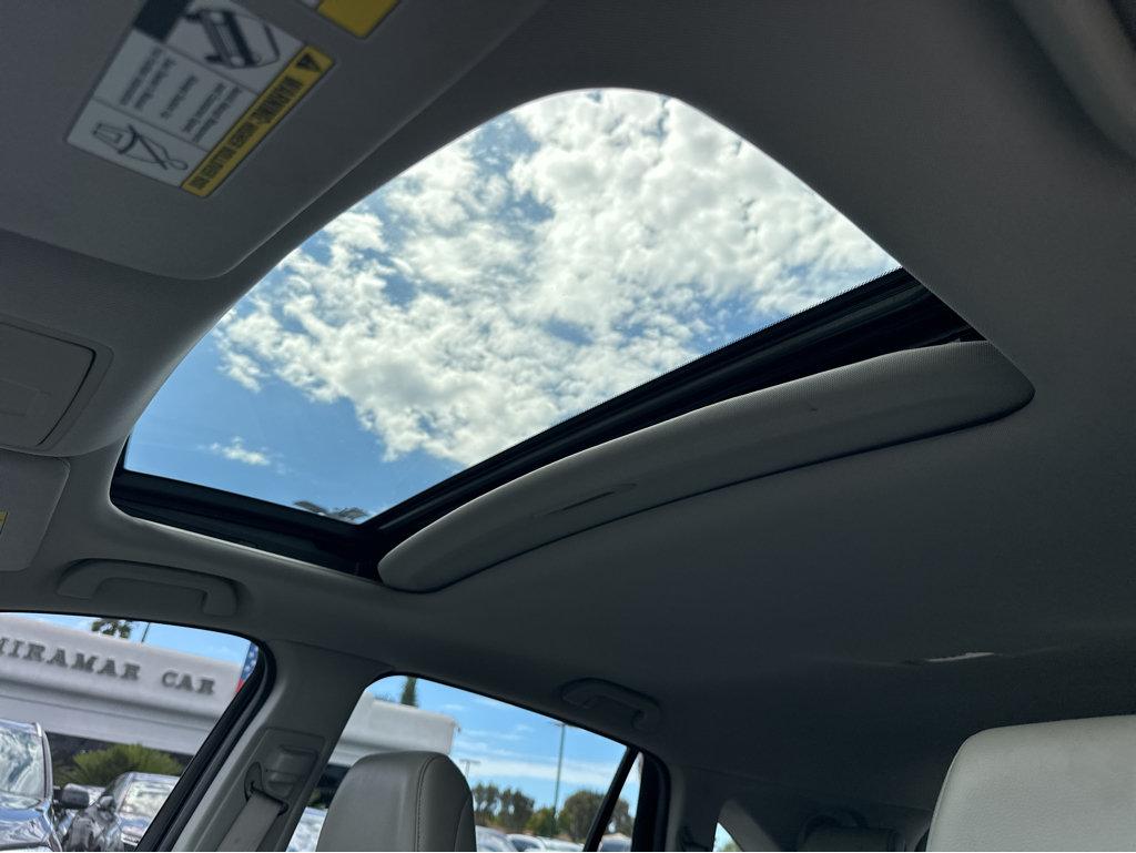 Acura RDX photo 7