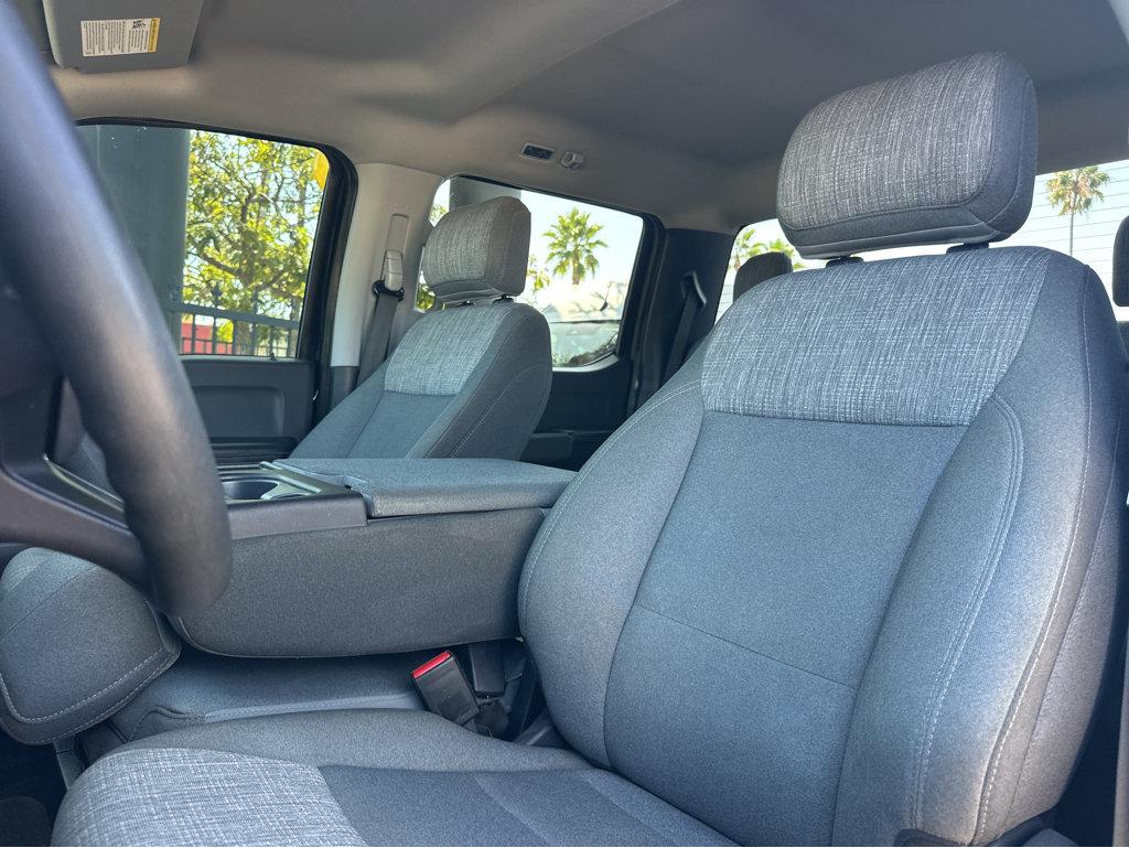 Ford F-150 photo 7