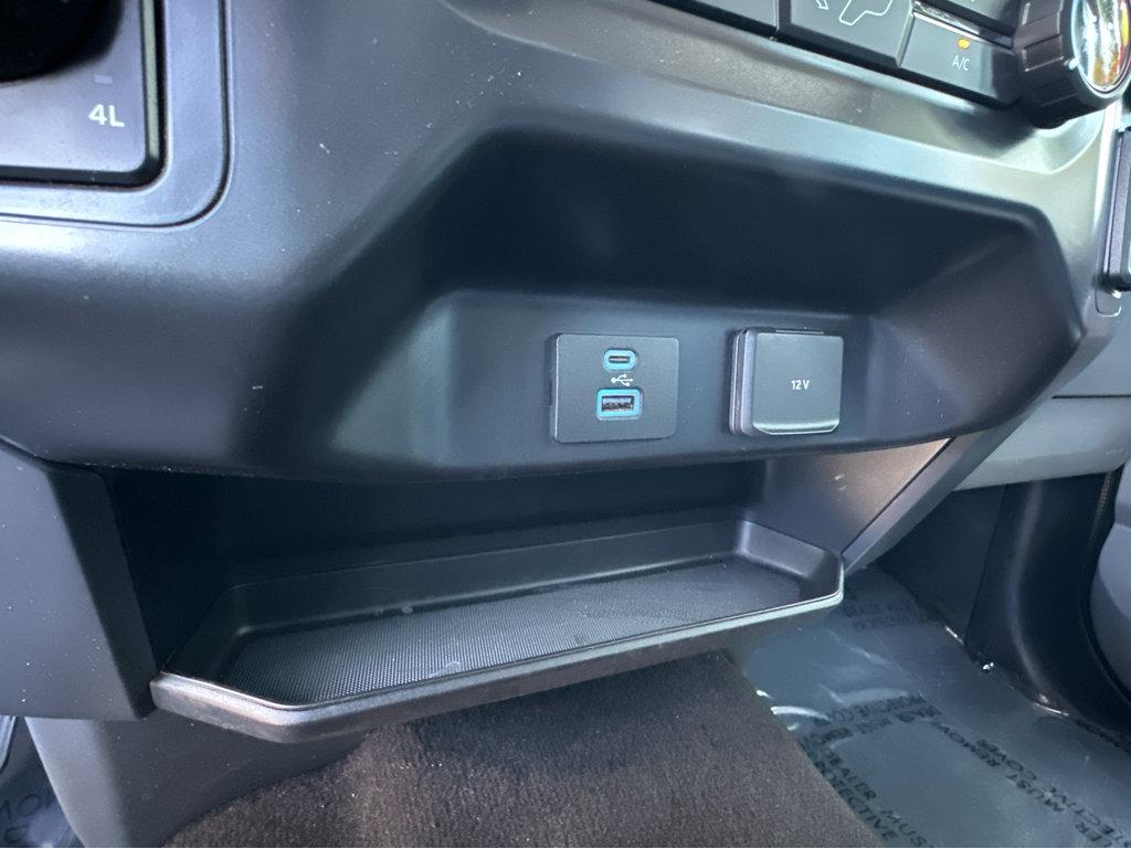 Ford F-150 photo 29