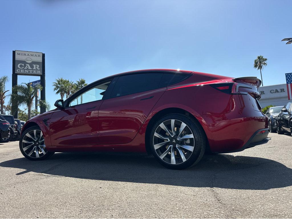 Tesla Model 3 photo 3