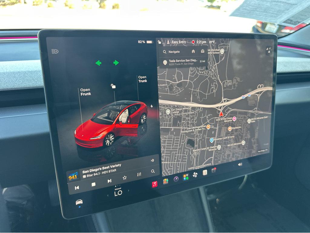 Tesla Model 3 photo 5