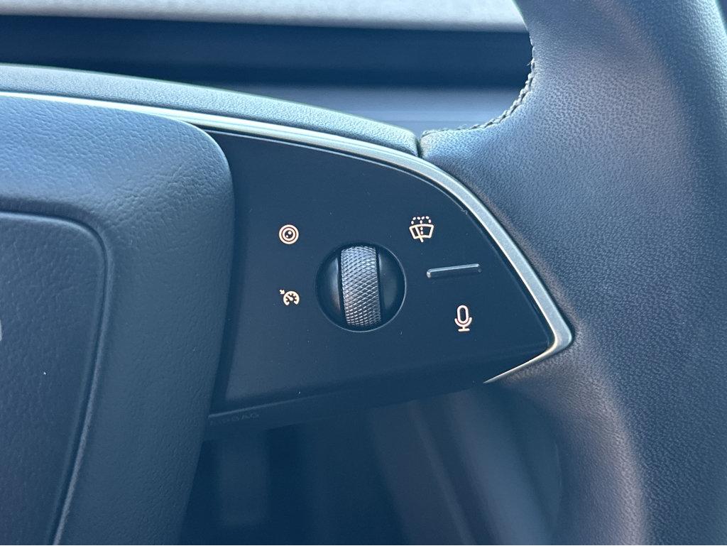 Tesla Model 3 photo 22
