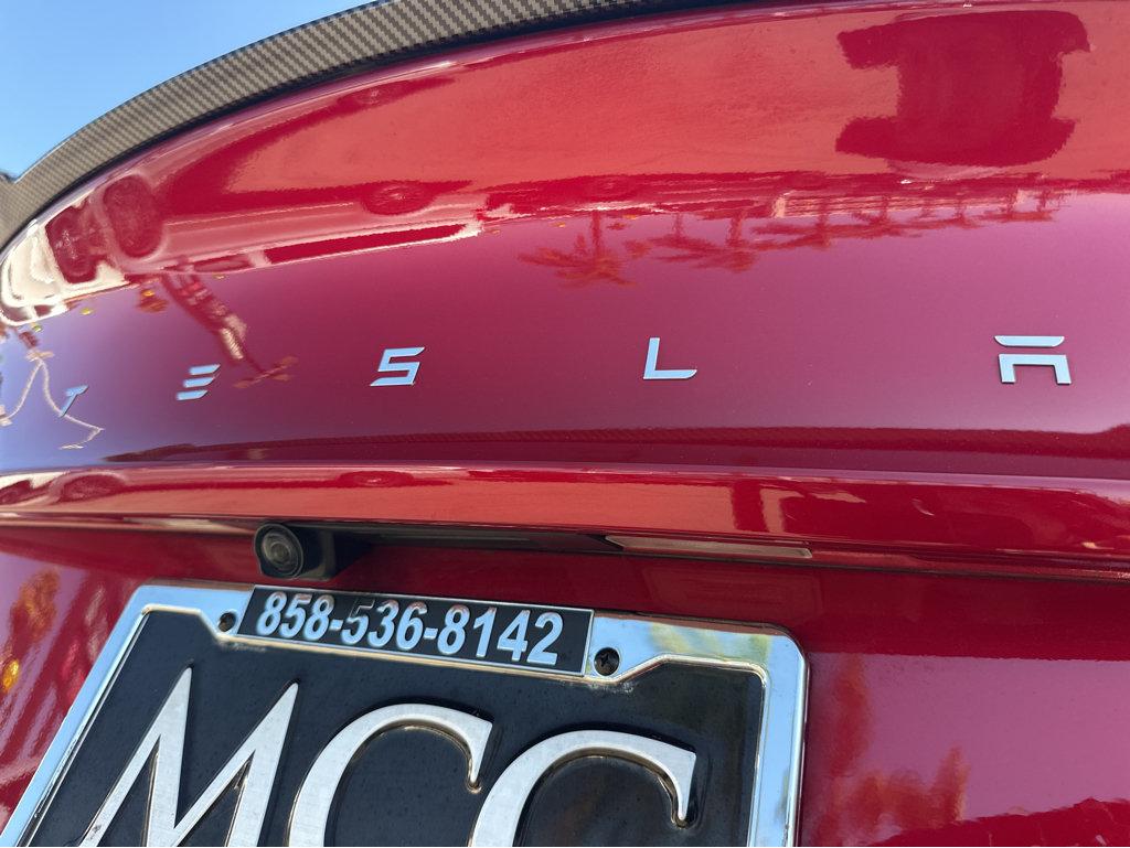 Tesla Model 3 photo 34