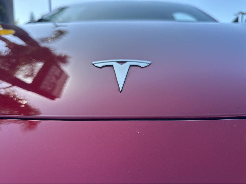 Tesla Model 3 photo 38