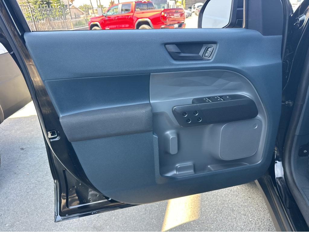 Ford Maverick photo 16