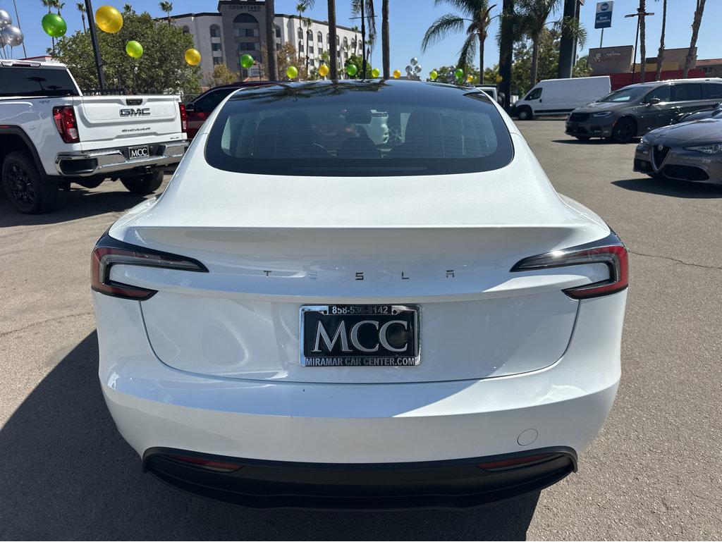 Tesla Model 3 photo 12