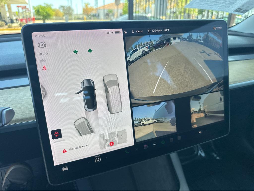 Tesla Model 3 photo 6