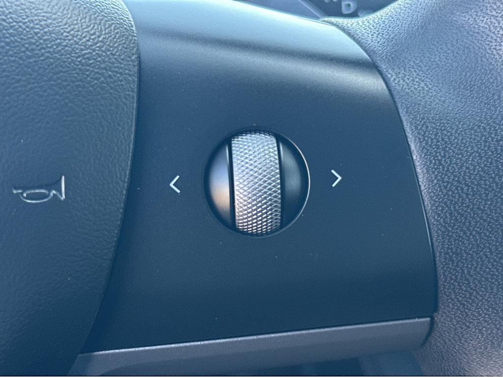 Tesla Model 3 photo 22