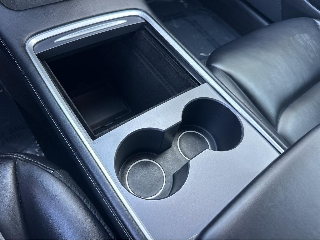 Tesla Model 3 photo 25