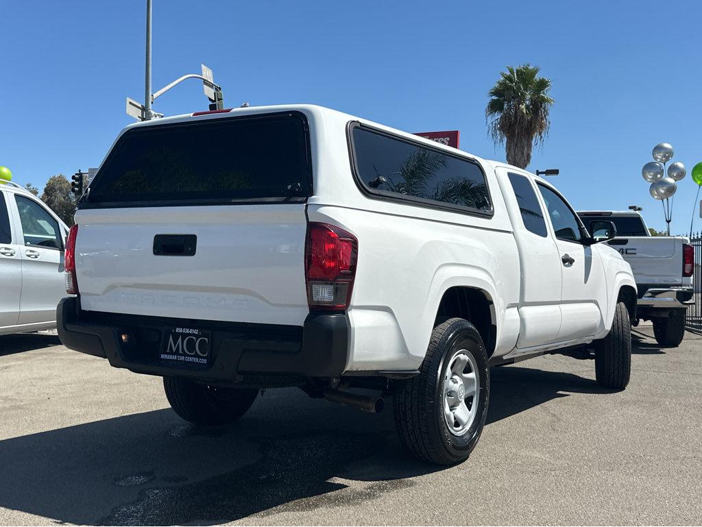 Toyota Tacoma photo 13