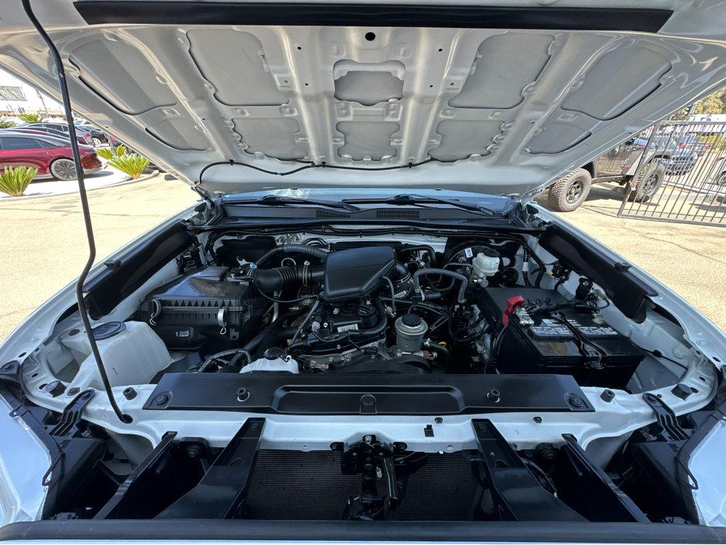 Toyota Tacoma photo 41
