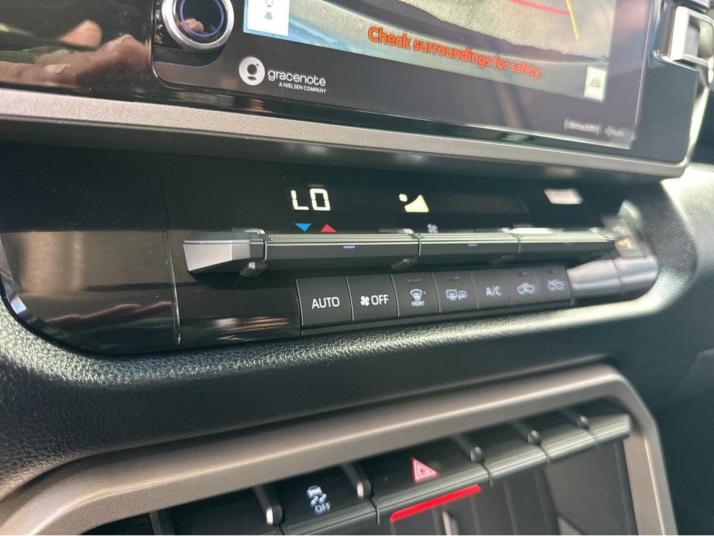 Toyota Tundra photo 26