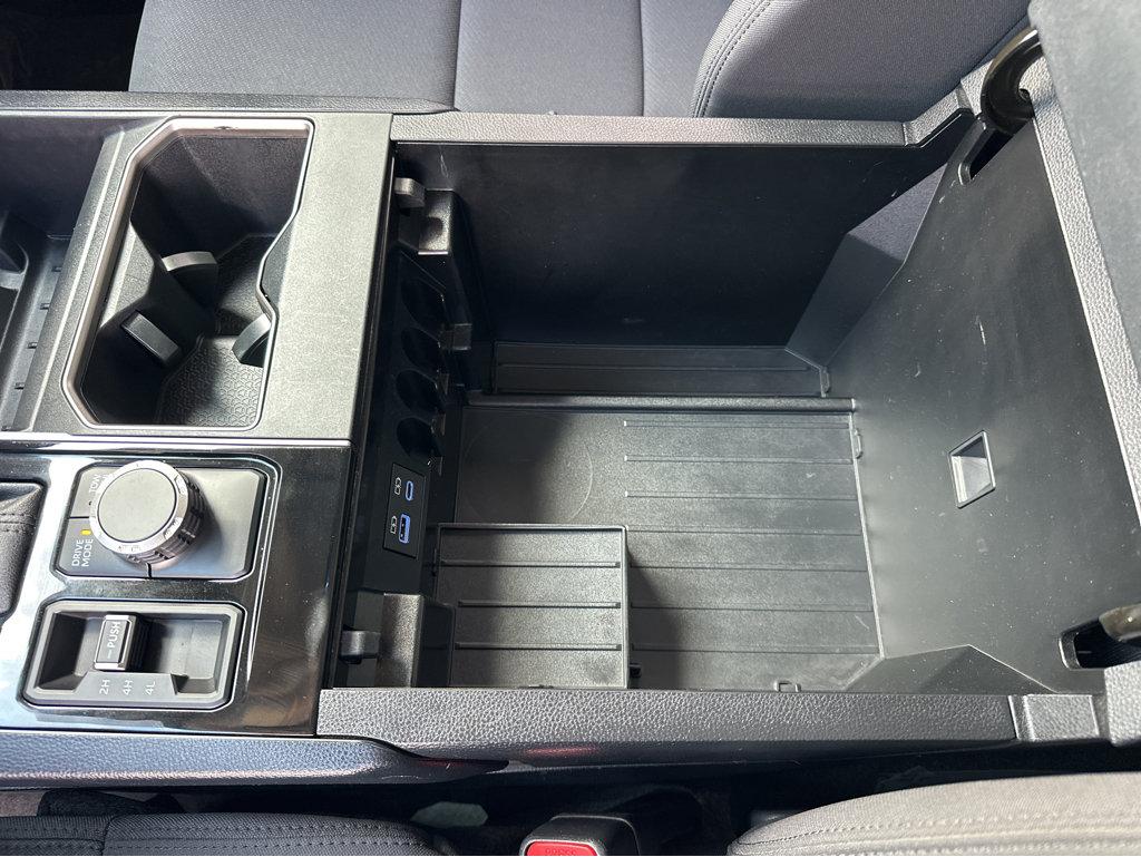Toyota Tundra photo 30