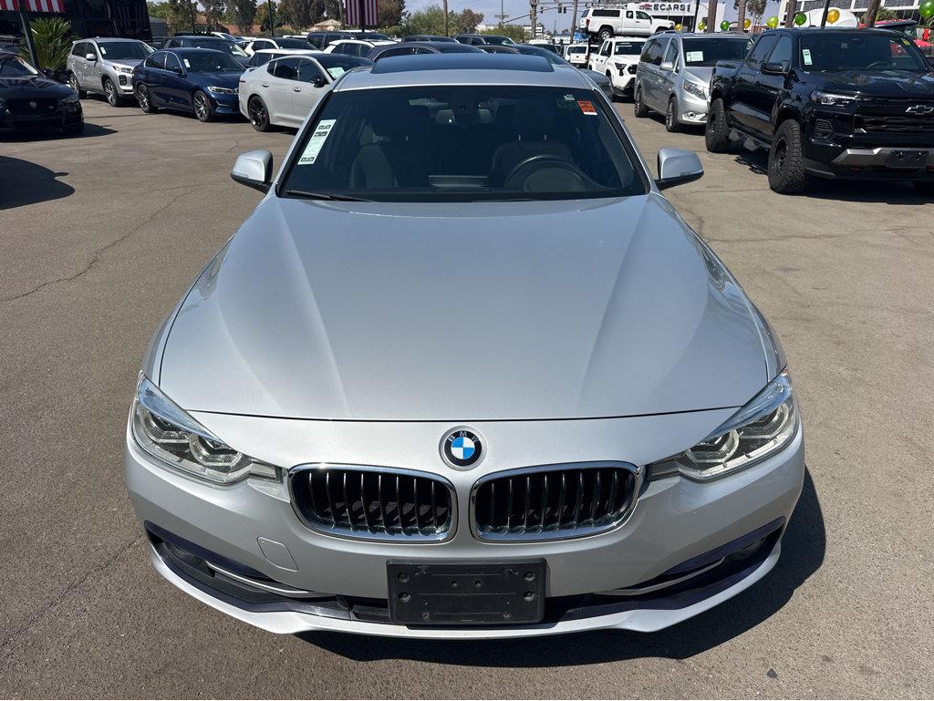 BMW 3 Series photo 2