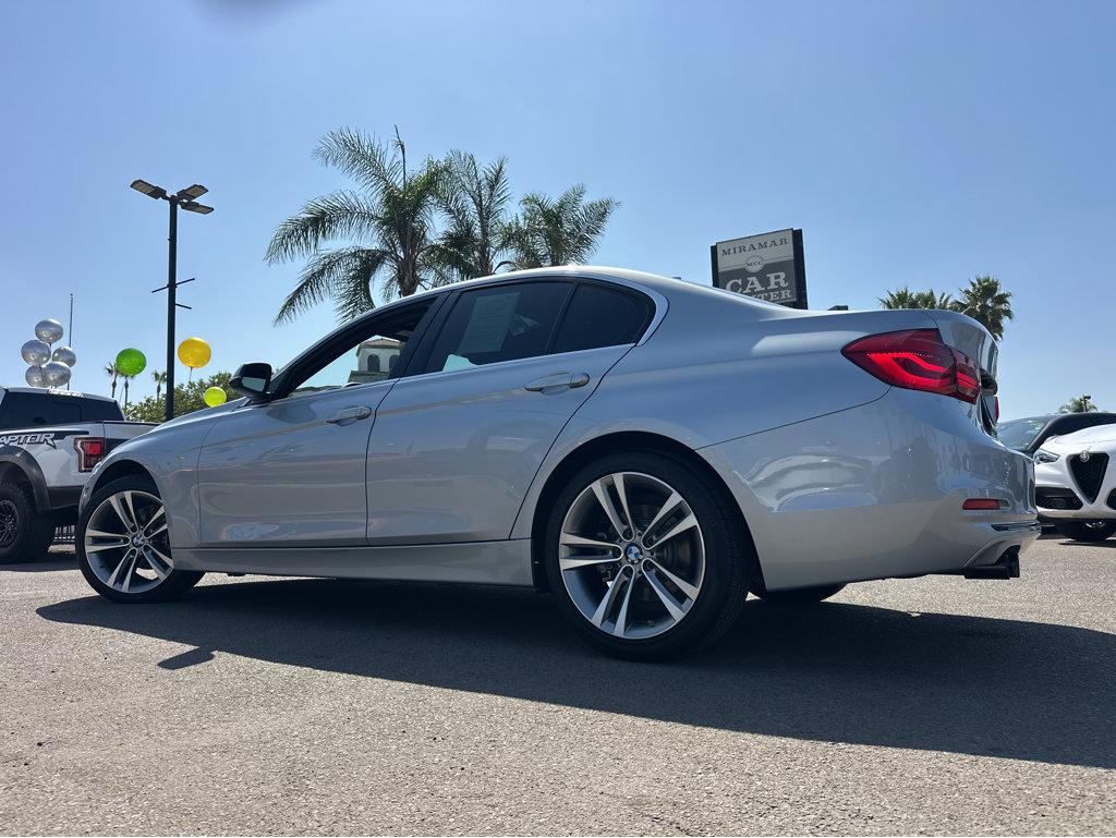 BMW 3 Series photo 3