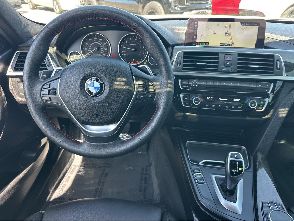 BMW 3 Series photo 20
