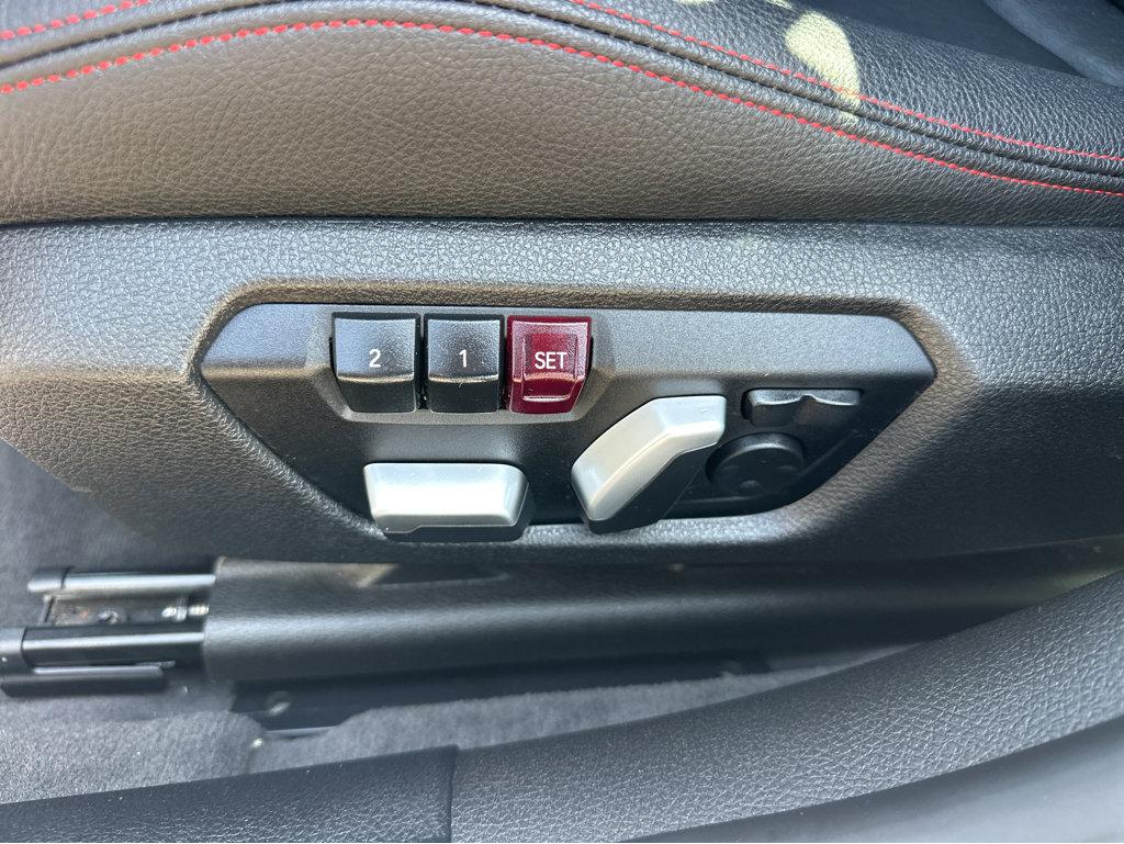 BMW 3 Series photo 32
