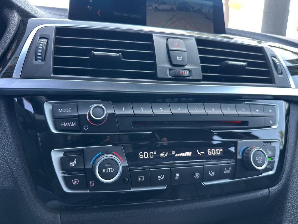 BMW 3 Series photo 26