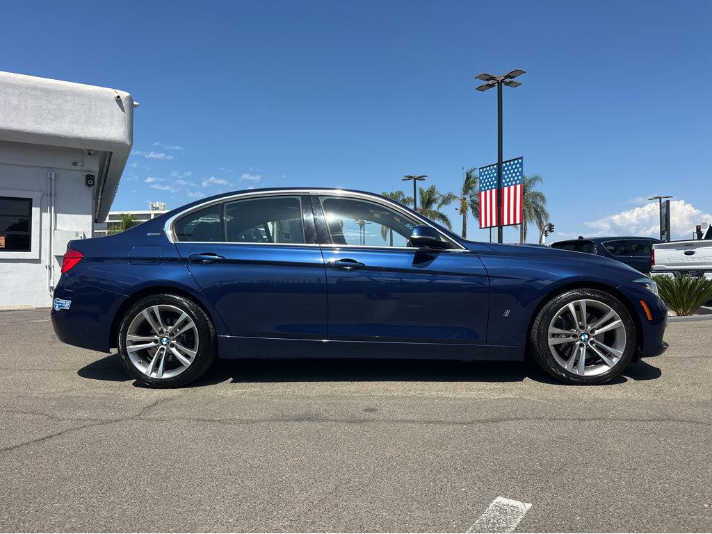 BMW 3 Series photo 39