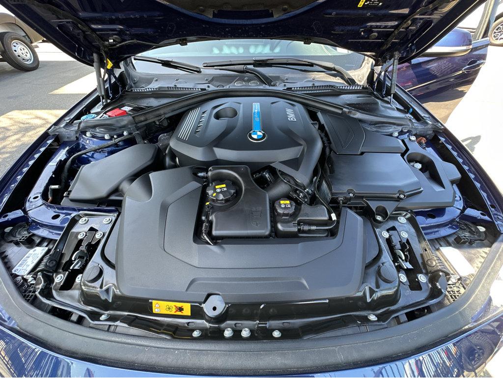 BMW 3 Series photo 40