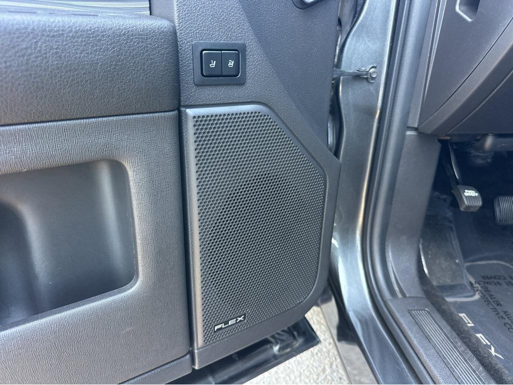 Ford Flex photo 34