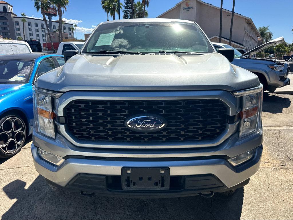 Ford F-150 photo 2