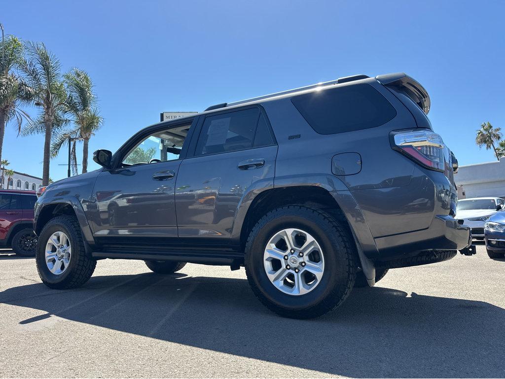 Toyota 4Runner photo 3